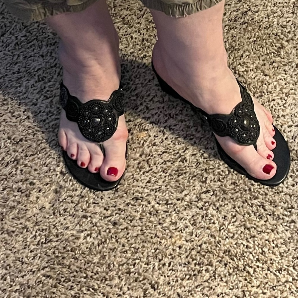 Nina Sandals-Size 9M - Black